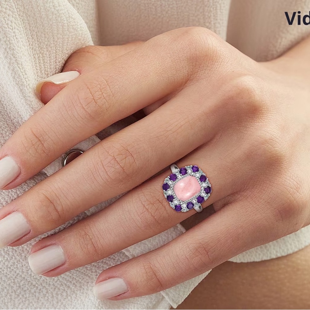 Beautiful Peach Opal Gemstone Ring - Picture 3 of 6